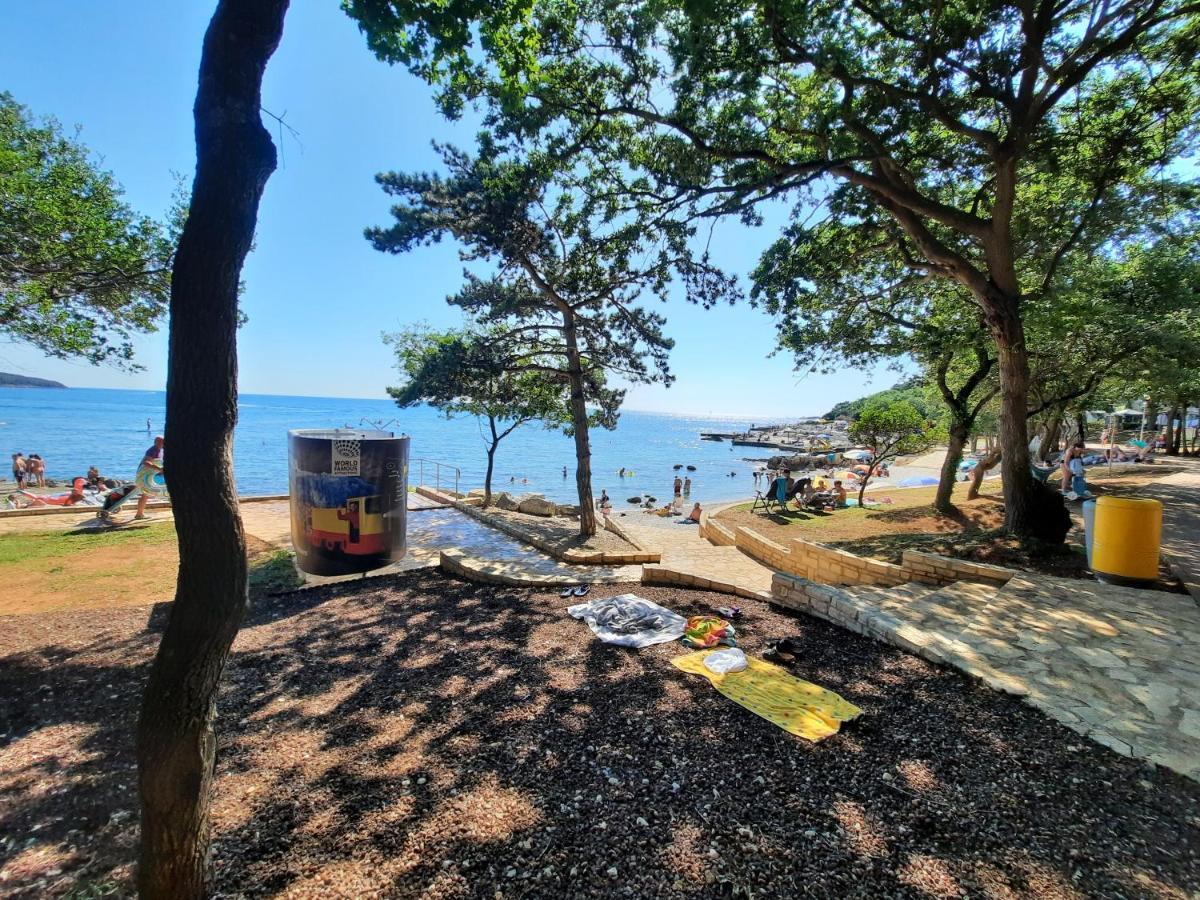 Boric Mobile Homes In Bijela Uvala And Zelena Laguna Poreč Eksteriør billede