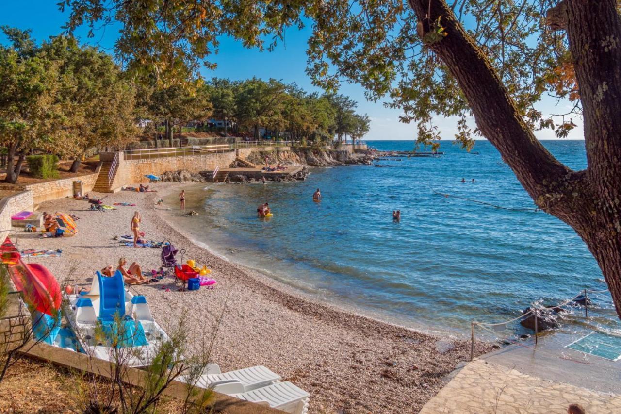 Boric Mobile Homes In Bijela Uvala And Zelena Laguna Poreč Eksteriør billede