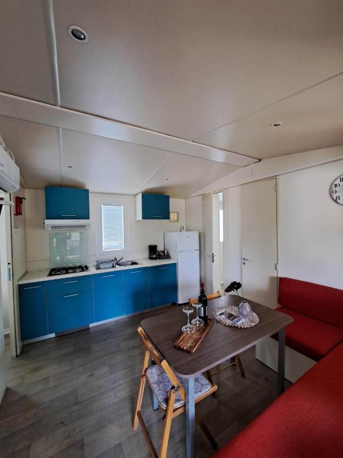 Boric Mobile Homes In Bijela Uvala And Zelena Laguna Poreč Eksteriør billede